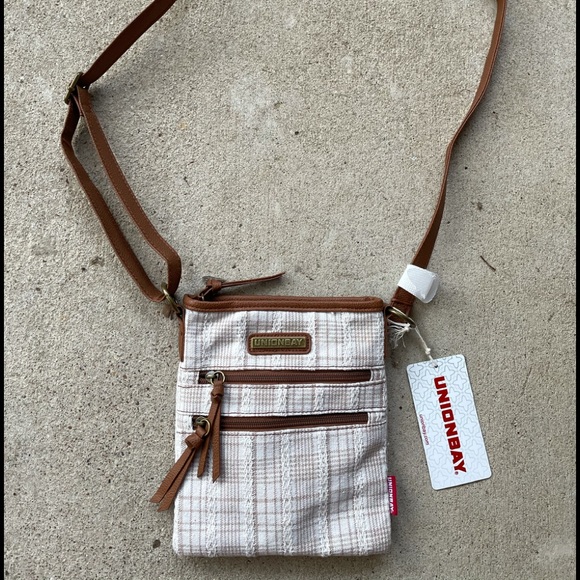 Union Bay Crossbody Natural/Tan Bag New - Picture 2 of 4